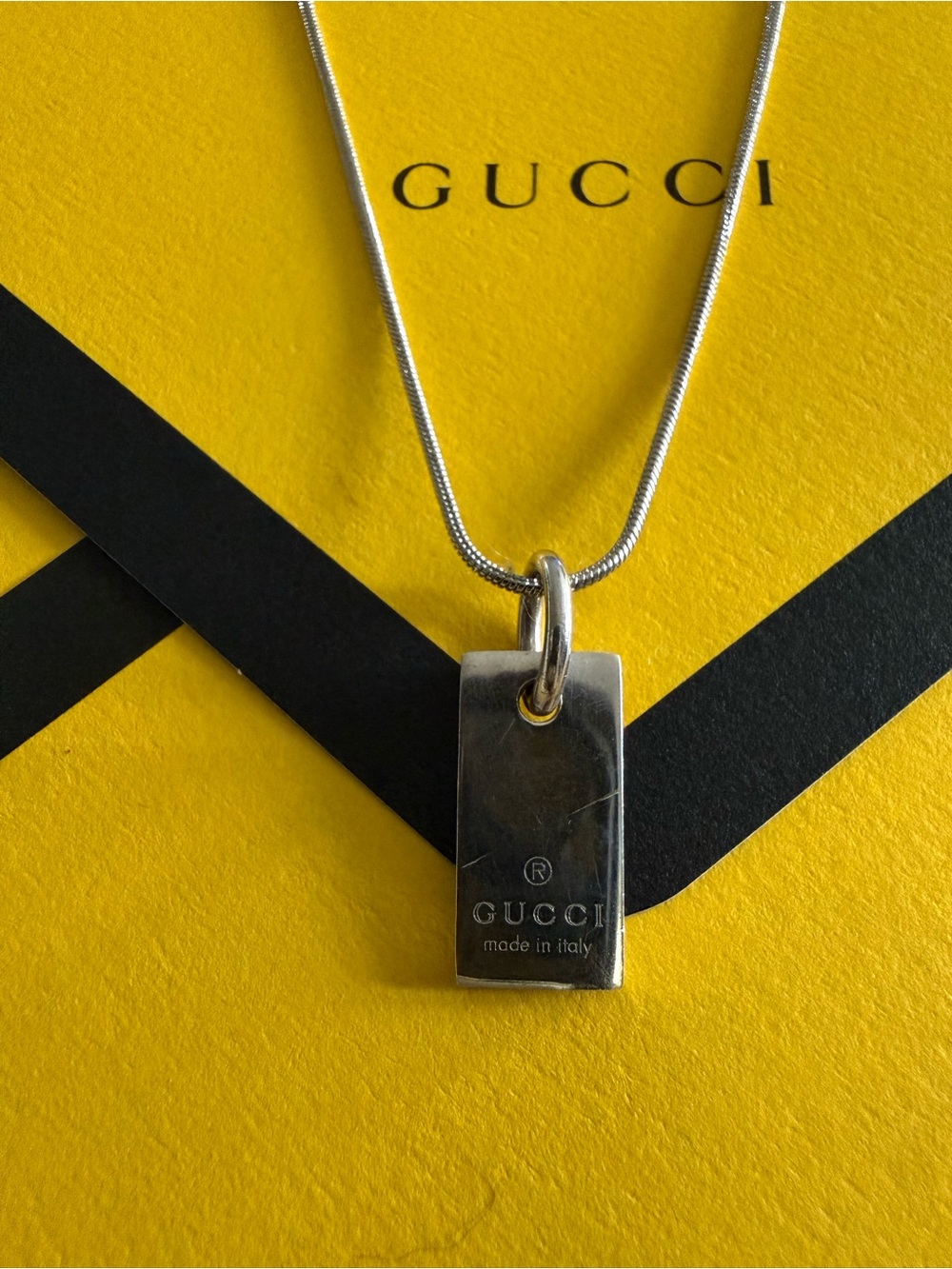 Gucci Silver Rectangular Tag Necklace on Snake Chain/Gucci Envelope - Picture 2 of 5